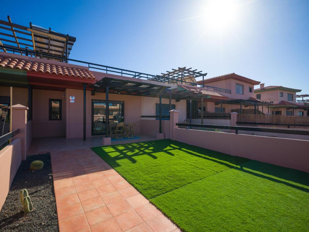 Private Terrace Majanicho Home -Garden & Pool La Oliva Extérieur photo